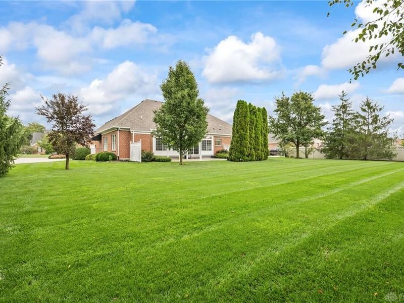 2730 Meadowpoint Drive, Troy, OH 45373 Photo 50
