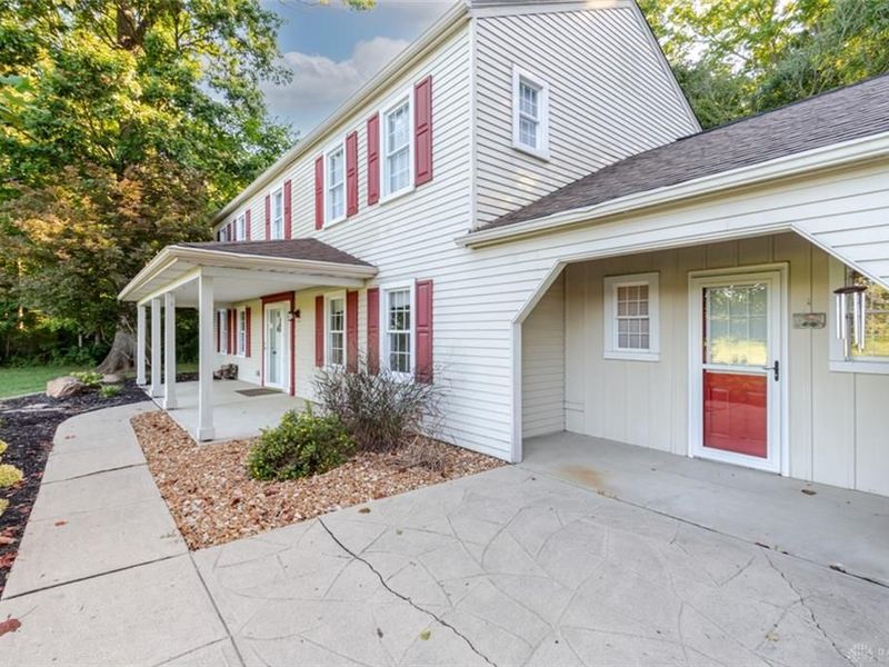 6350 Troy-Frederick Road, Tipp City, OH 45371 Photo 2