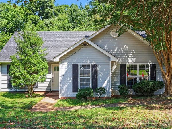 5718 Kirkdale Court, Charlotte, NC 28208