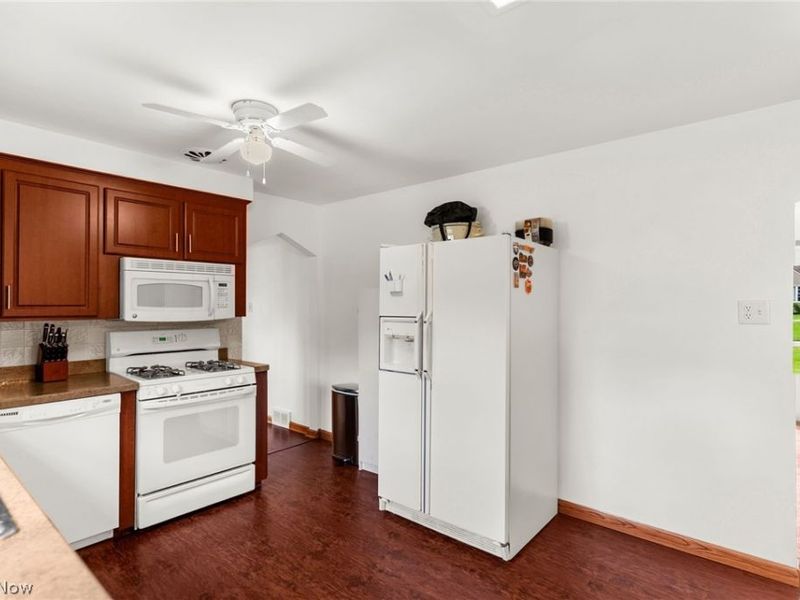 2388 W Manor Avenue, Poland, OH 44514 Photo 5