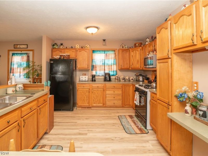 8835 Dover Road, Apple Creek, OH 44606 Photo 15