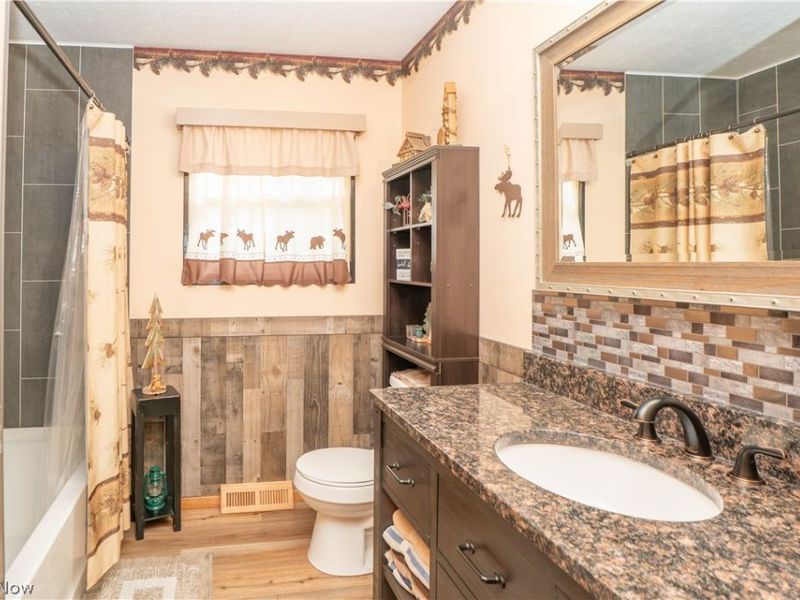 8835 Dover Road, Apple Creek, OH 44606 Photo 25
