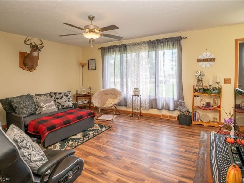 8835 Dover Road, Apple Creek, OH 44606 Photo 6