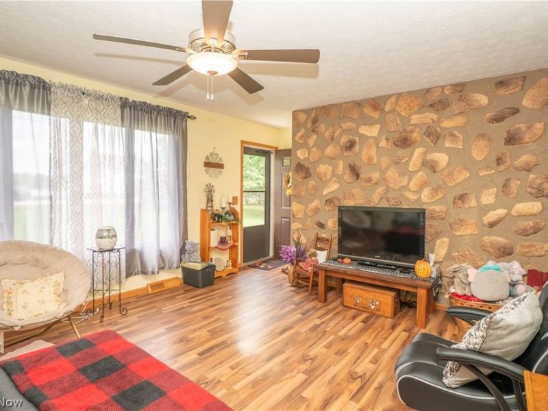 8835 Dover Road, Apple Creek, OH 44606 Photo 7