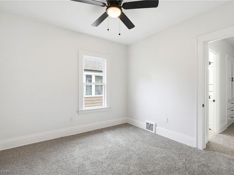 12201 Parkhill Avenue, Cleveland, OH 44120 Photo 19