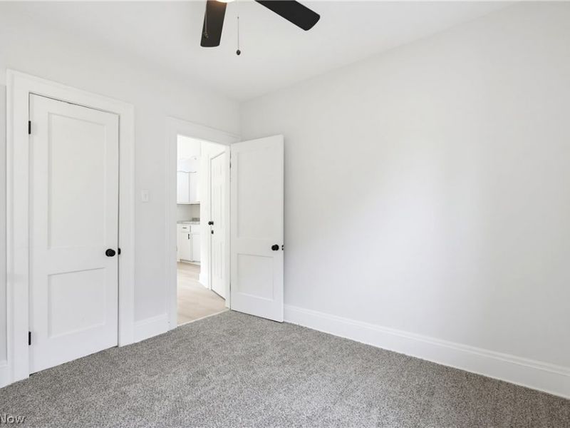 12201 Parkhill Avenue, Cleveland, OH 44120 Photo 20