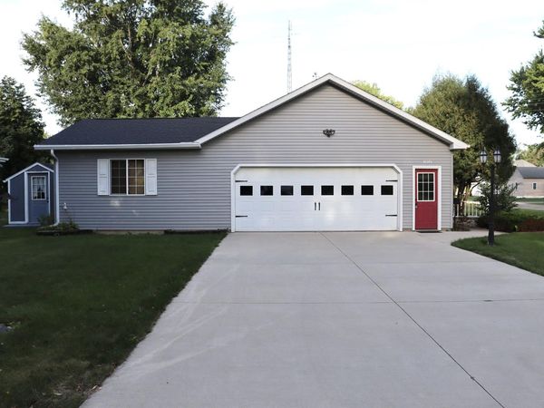 100 Hillside Court, Russell, MN 56169