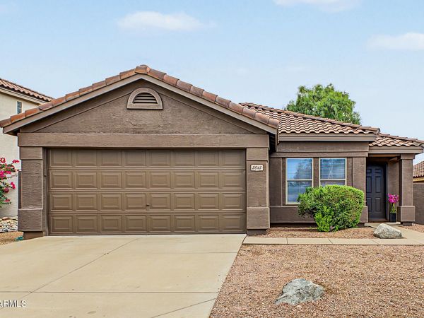 5015 E Peak View Road, Cave Creek, AZ 85331
