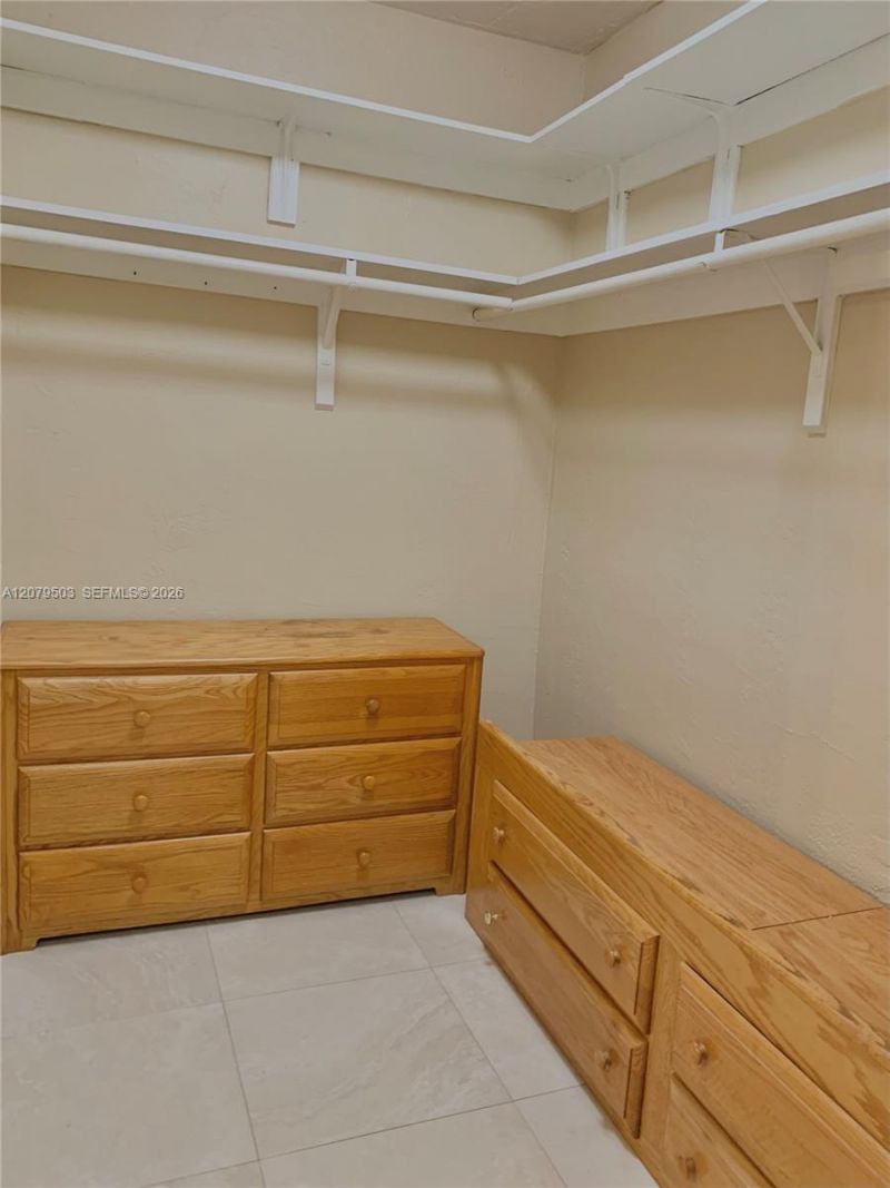 10901 N Kendall Dr , Unit 207, Miami, FL 33176 Photo