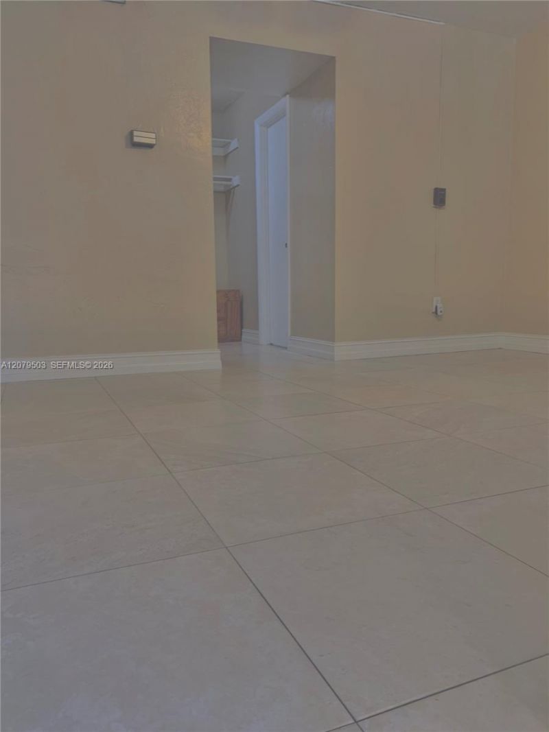 10901 N Kendall Dr , Unit 207, Miami, FL 33176 Photo