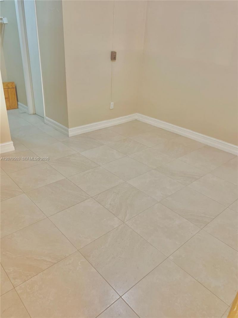 10901 N Kendall Dr , Unit 207, Miami, FL 33176 Photo