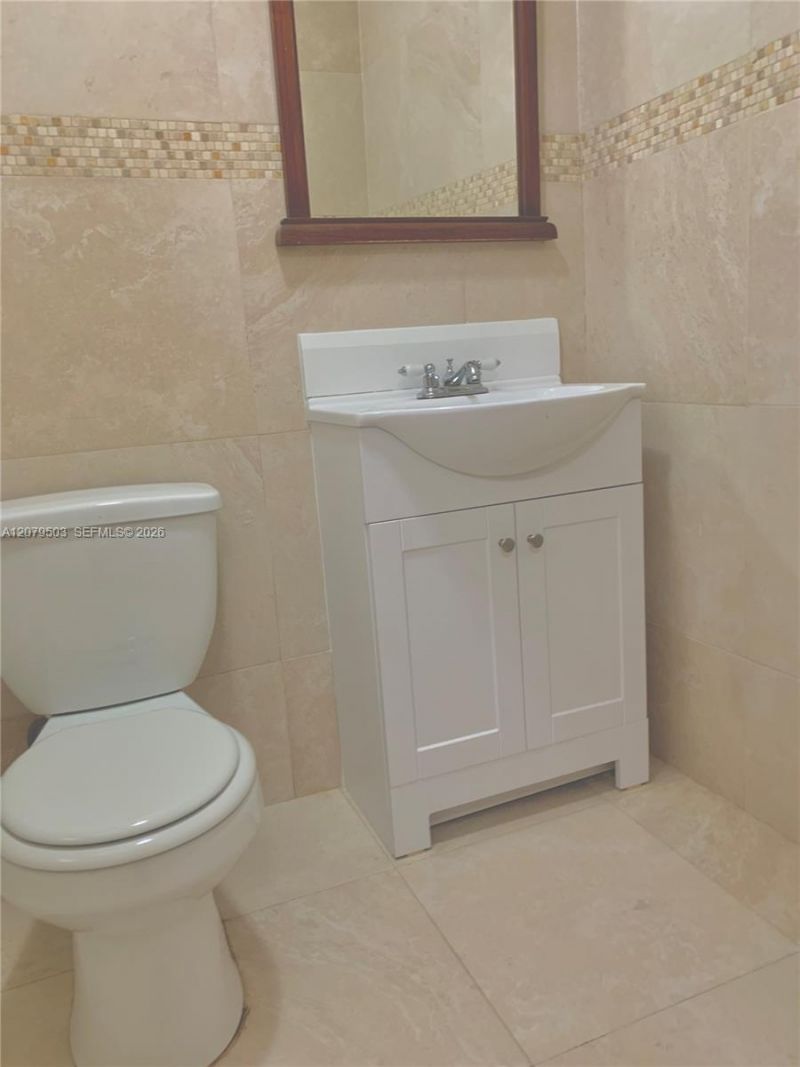 10901 N Kendall Dr , Unit 207, Miami, FL 33176 Photo