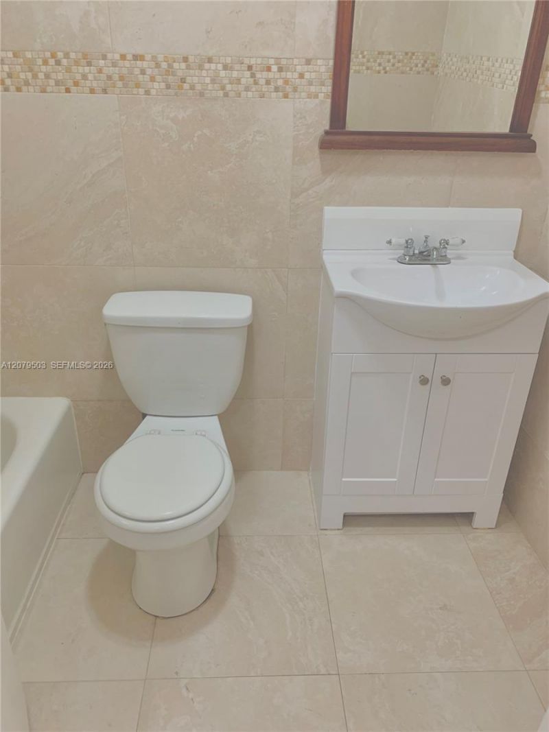 10901 N Kendall Dr , Unit 207, Miami, FL 33176 Photo