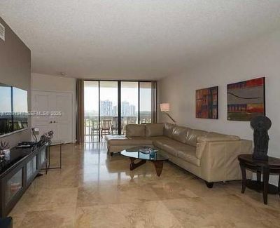 20281 E Country Club Dr, Unit 1105, Aventura, FL 33180 Photo