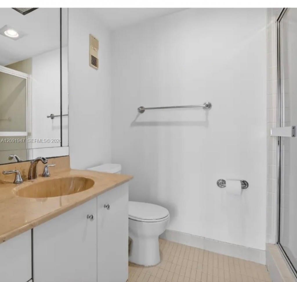 20281 E Country Club Dr, Unit 1105, Aventura, FL 33180 Photo