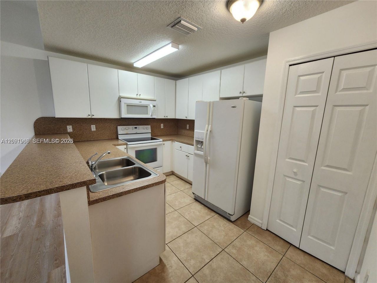 22811 SW 88th Pl, Unit 6-22, Cutler Bay, FL 33190 Photo