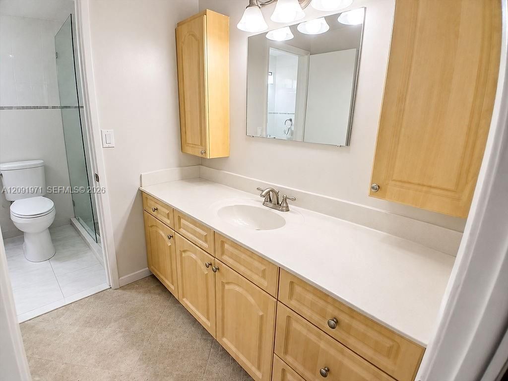 11233 SW 88th St , Unit 202-E, Miami, FL 33176 Photo