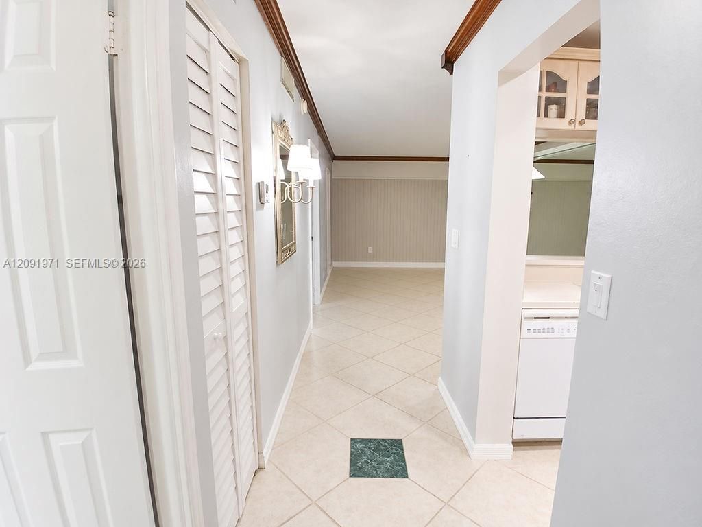 11233 SW 88th St , Unit 202-E, Miami, FL 33176 Photo