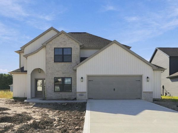 1563 Farm View Court, Huntertown, IN 46748