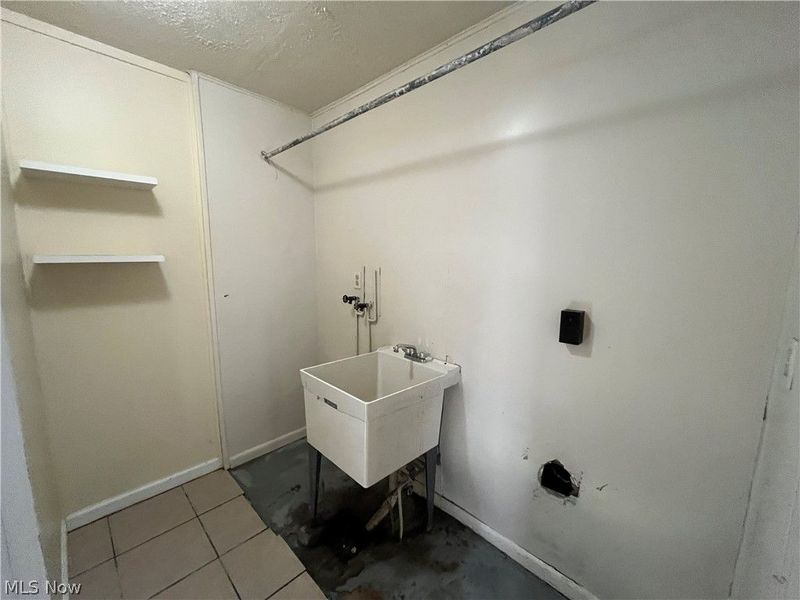 2164 W 45th Street, Cleveland, OH 44102 Photo 21