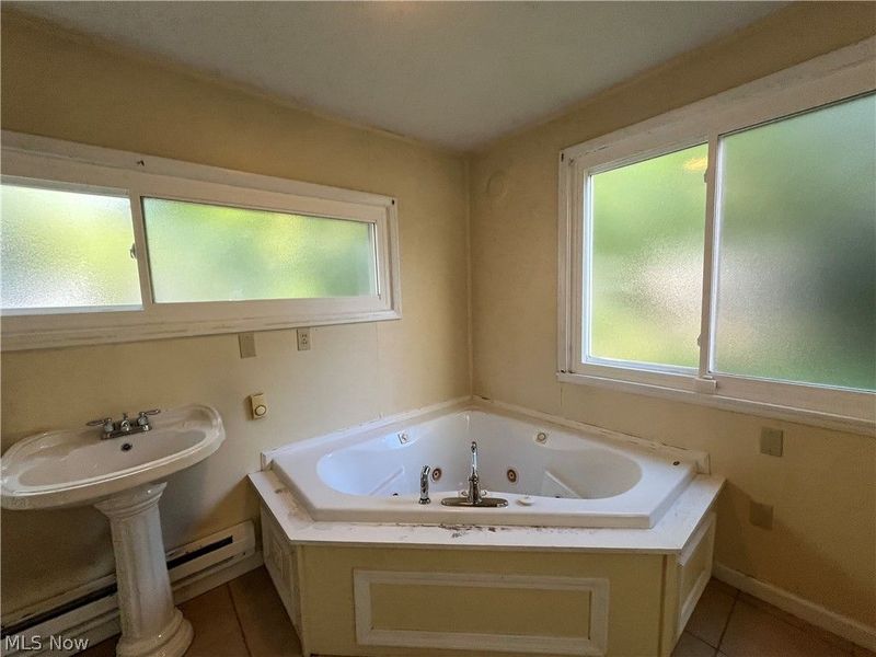 2164 W 45th Street, Cleveland, OH 44102 Photo 24