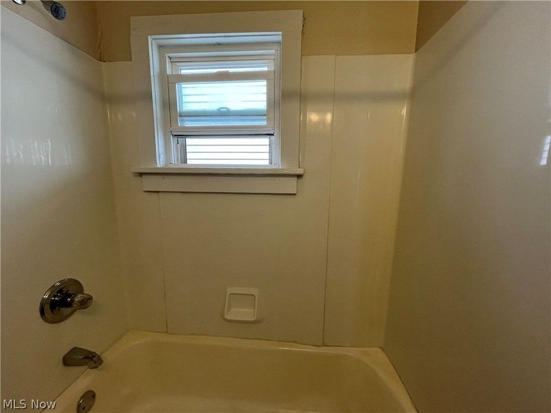 2164 W 45th Street, Cleveland, OH 44102 Photo 39