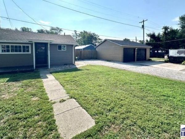 223 S Main Street, Terre Haute, IN 47882