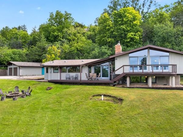 2715 Salem Road SW, Rochester, MN 55902