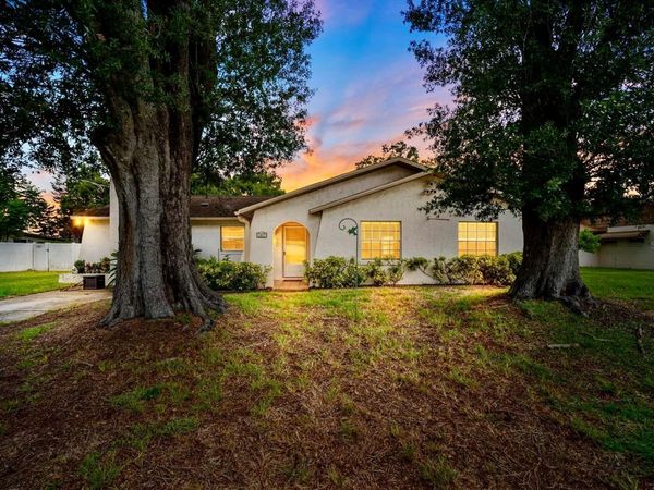 1807 NOVA DRIVE, VALRICO, FL 33596