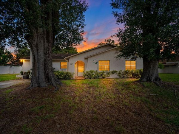 1807 NOVA DRIVE , VALRICO, FL 33596