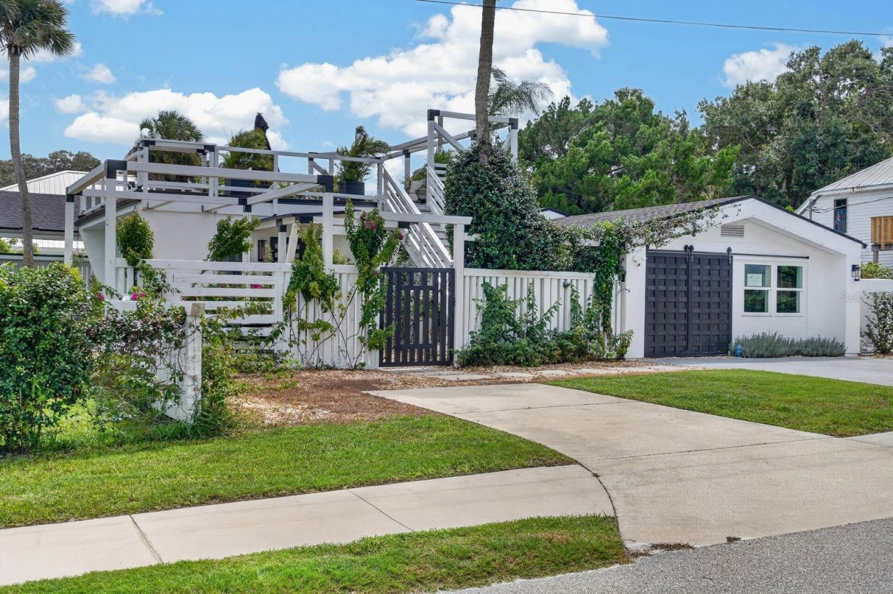 500 S Riverside Drive , Edgewater, FL 32132 Photo