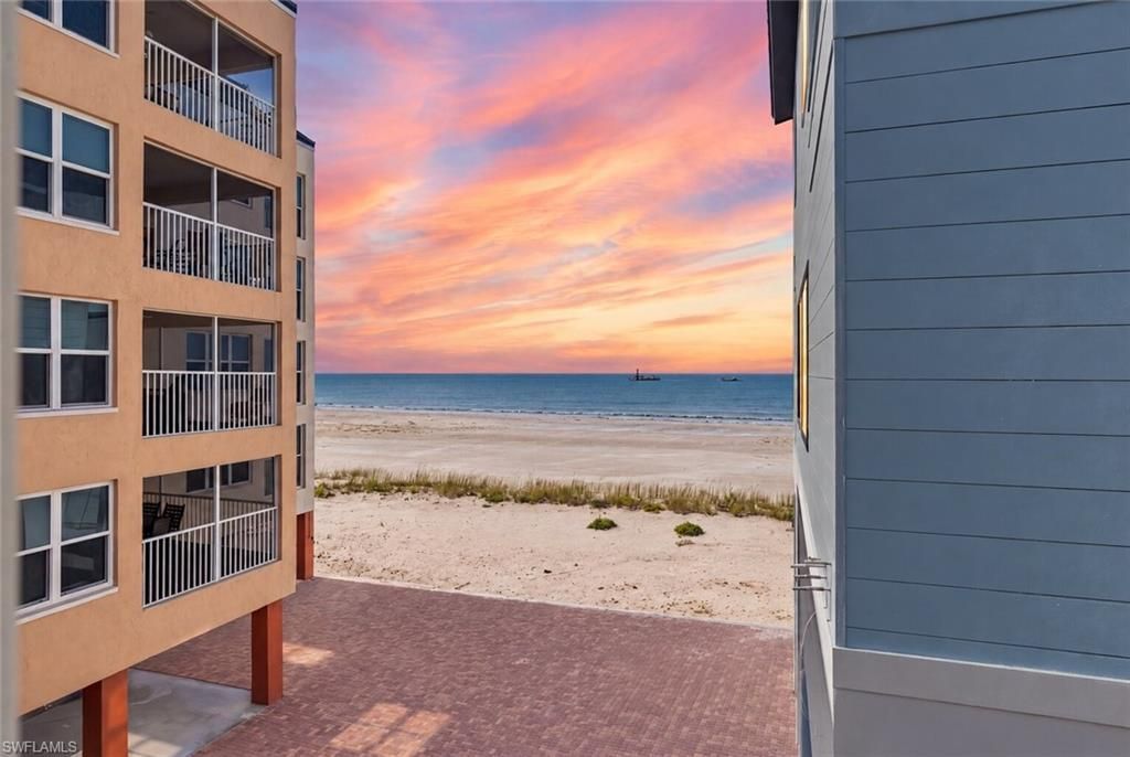 724 Estero Blvd, Fort Myers Beach, FL 33931 Photo