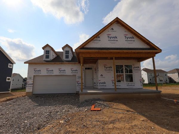 408 Fannin Drive , Pataskala, OH 43062