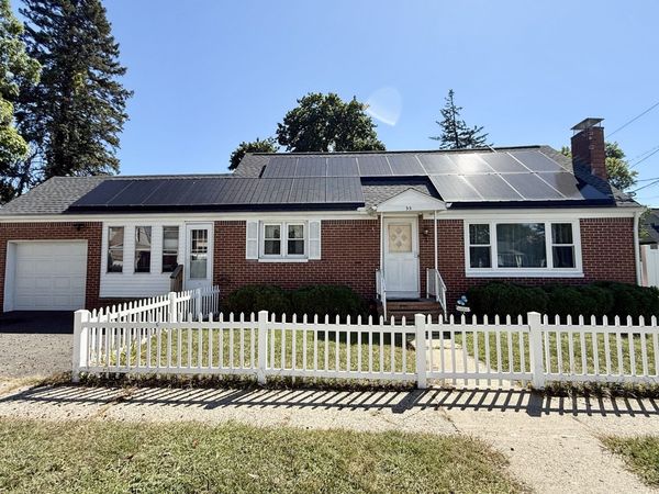 35 Long Terrace, Springfield, MA 01104