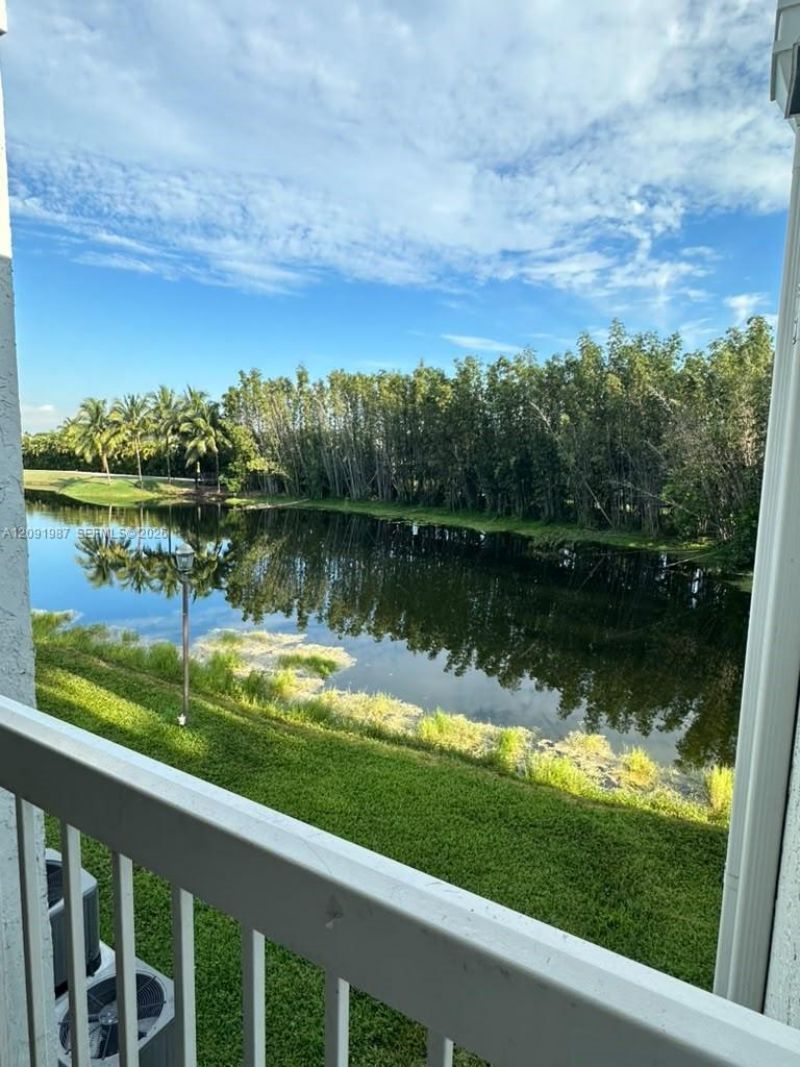9735 NW 49th Ter , Unit 414, Doral, FL 33178 Photo