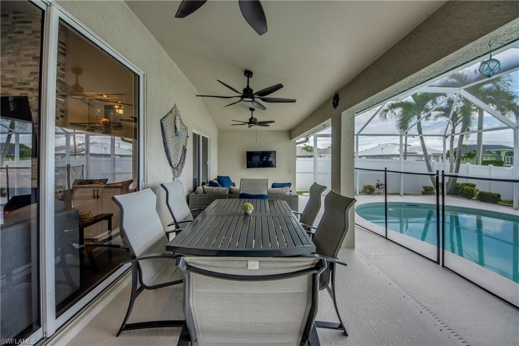 816 SW 28th Ter, Cape Coral, FL 33914 Photo