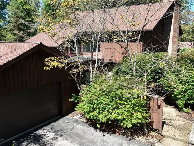 1939 Pine Drive, Kent, OH 44240 Photo 3