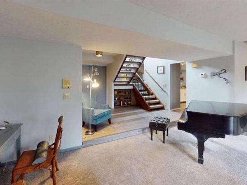 1939 Pine Drive, Kent, OH 44240 Photo 7