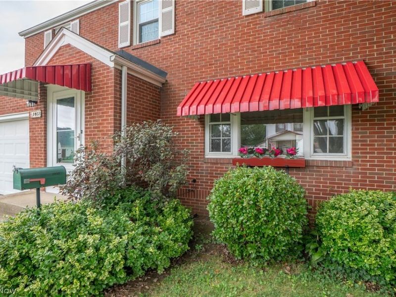 1032 Roosevelt Street NE, Massillon, OH 44646 Photo 2