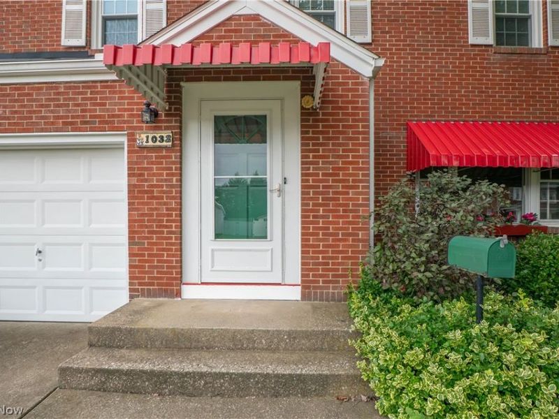 1032 Roosevelt Street NE, Massillon, OH 44646 Photo 3