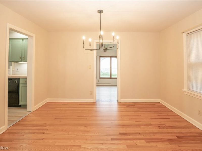 1032 Roosevelt Street NE, Massillon, OH 44646 Photo 8