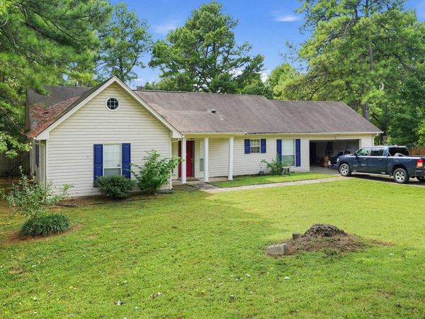 157 QUAIL CREEK DR, Covington, TN 38019