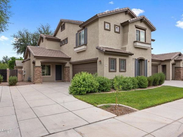 2903 S NIELSON Street, Gilbert, AZ 85295