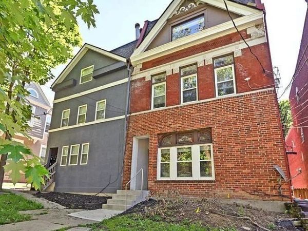 2228 Kemper Lane, Cincinnati, OH 45206