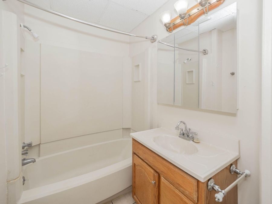 Property Image 121