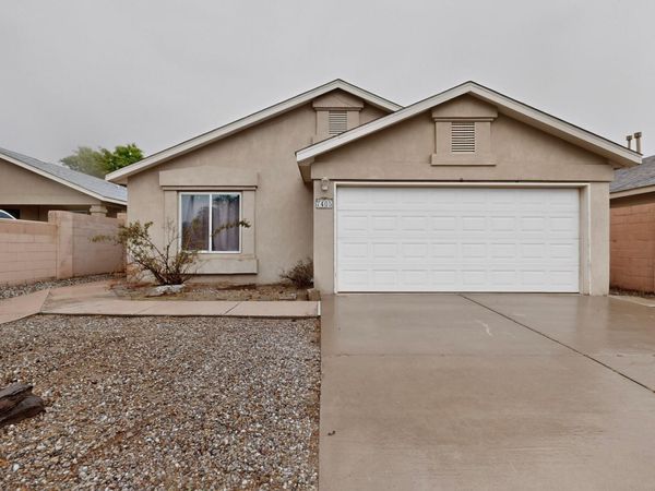 7405 Desert Canyon Place SW, Albuquerque, NM 87121