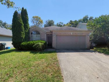 885 Henderson Drive, Lexington, KY 40515