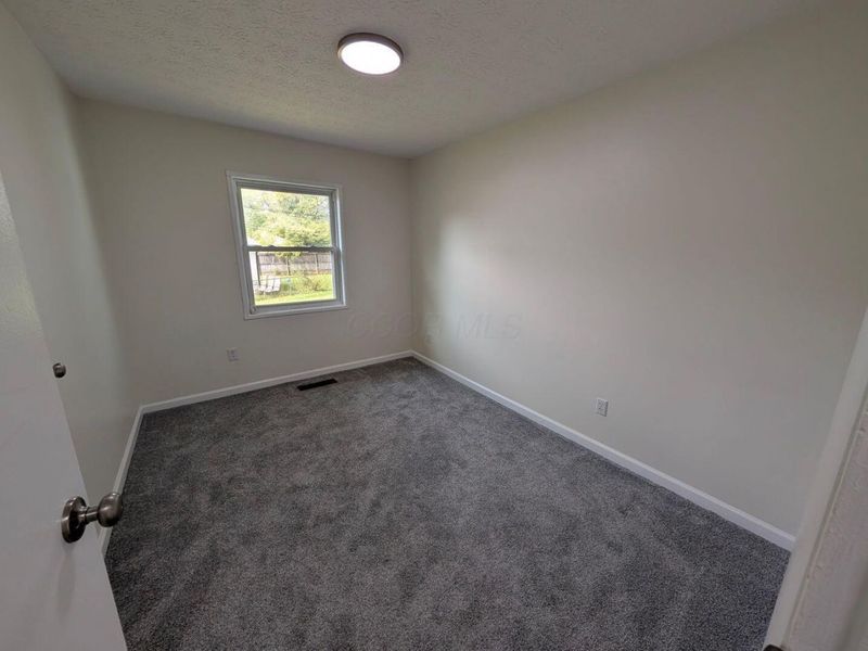 1055 Cottingham Road , Reynoldsburg, OH 43068 Photo 6