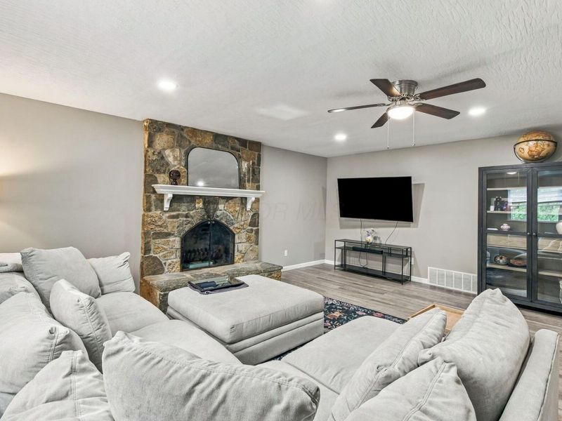 3694 Westbrook Drive, Hilliard, OH 43026 Photo 6