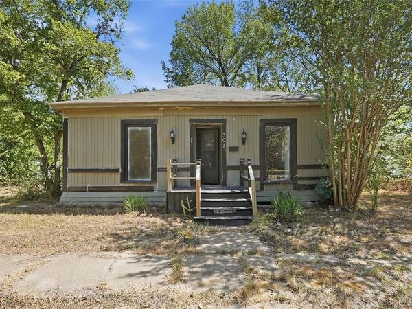 307 S Goodman, Kerens, TX 75144